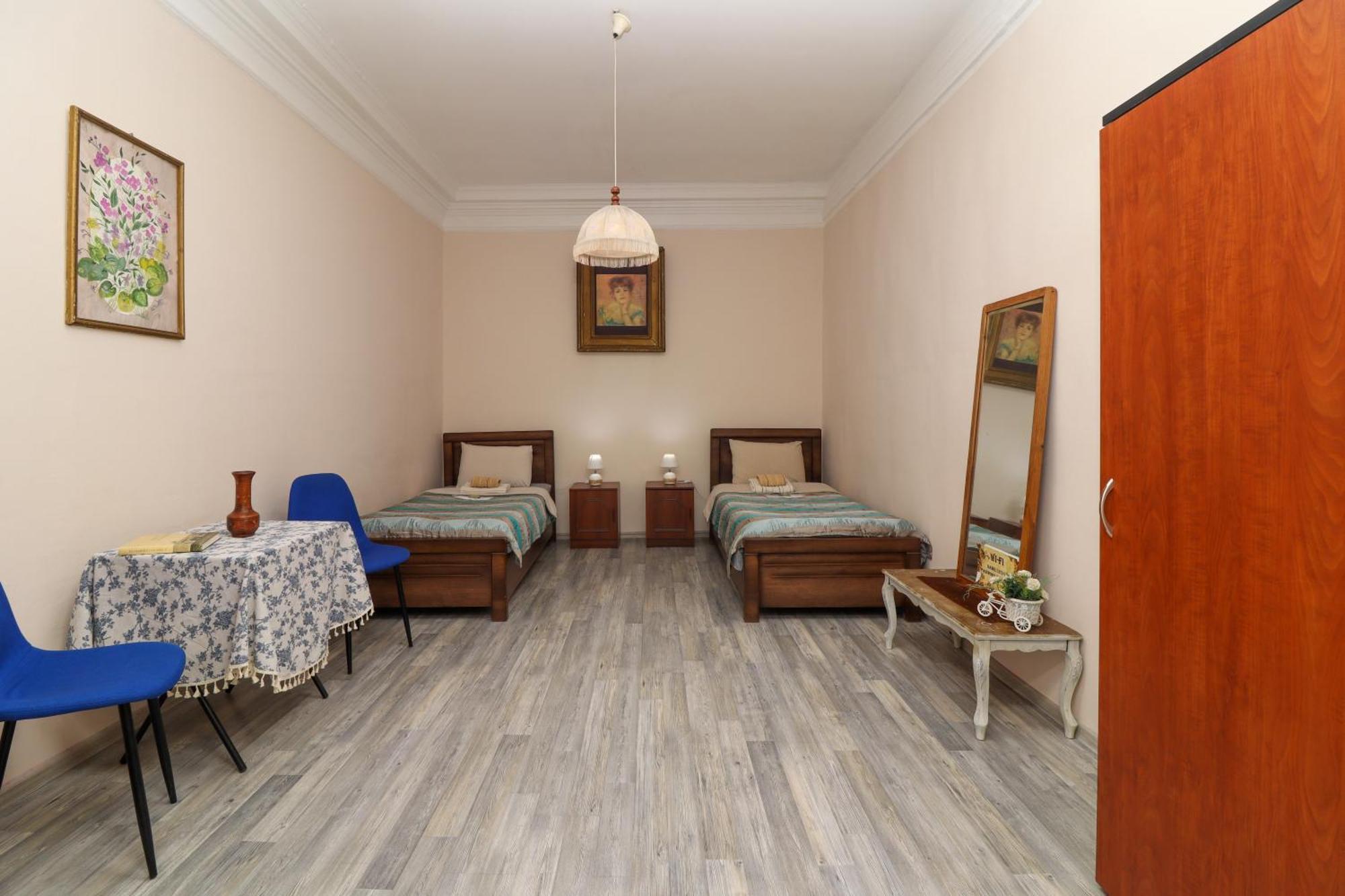 Leon Rooms Tbilisi Eksteriør bilde