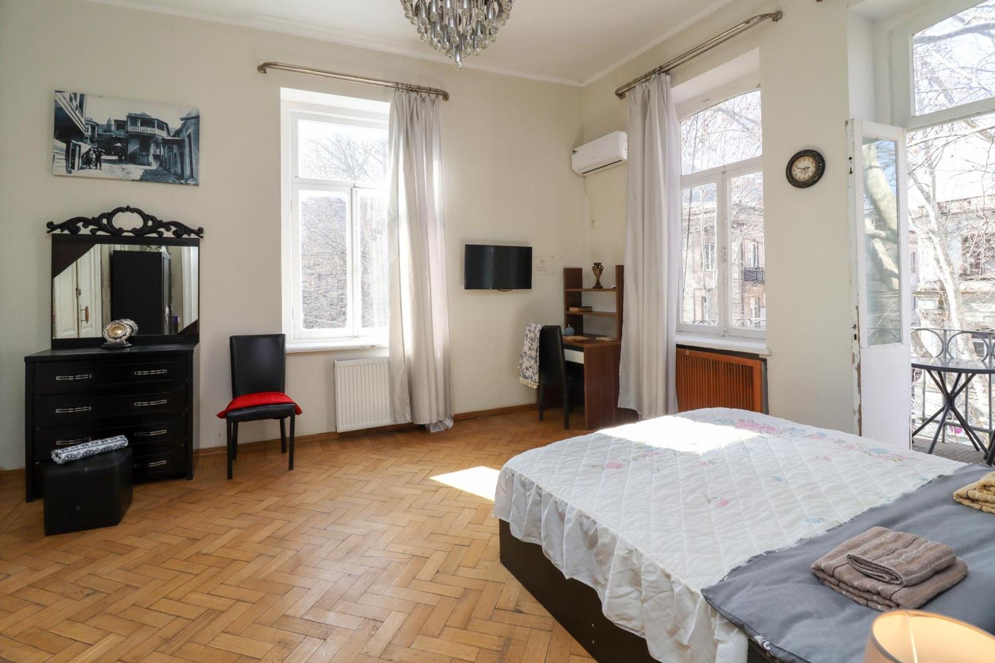 Leon Rooms Tbilisi Eksteriør bilde